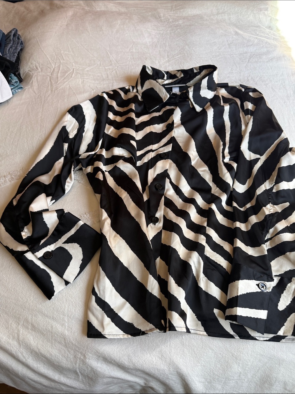 Zebra pattern blouse IX/XL